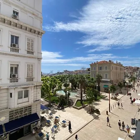 아파트 Beau Duplex A 2 Pas Du Palais *